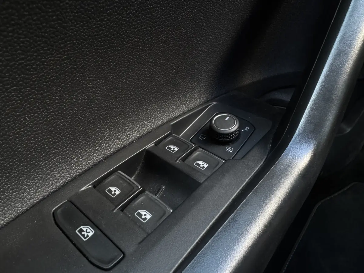 1.5 TSI R-Line 150 pk Panoramadak, IQ Lights, Keyless