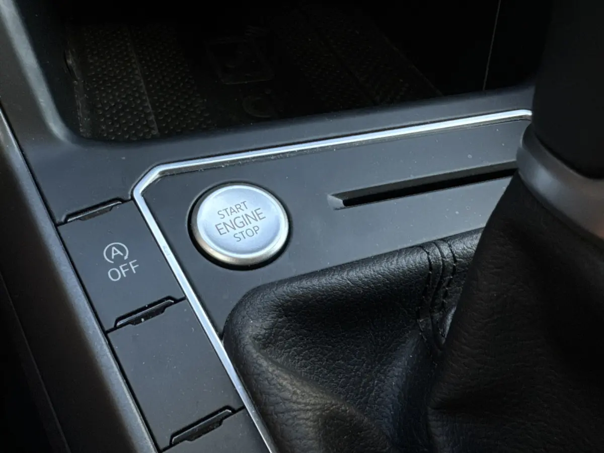 1.5 TSI R-Line 150 pk Panoramadak, IQ Lights, Keyless