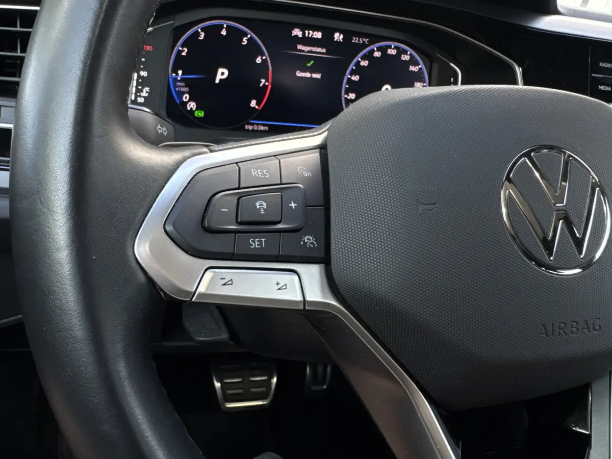 1.5 TSI R-Line 150 pk Panoramadak, IQ Lights, Keyless