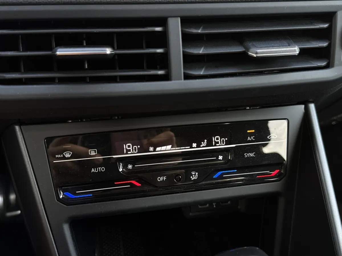 1.5 TSI R-Line 150 pk Panoramadak, IQ Lights, Keyless