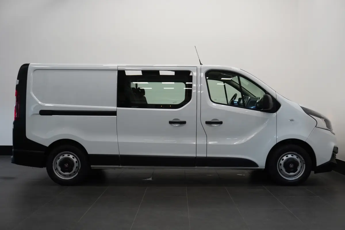 1.6 MJ 125PK L2 Dubbele Cabine EURO 6 - Airco - Navi - Cruise - € 12.499,- Excl.