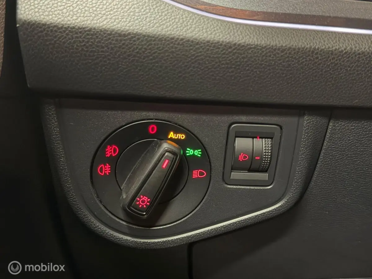 1.0 TSI Beats Panorama/Camera/ACC/Carplay