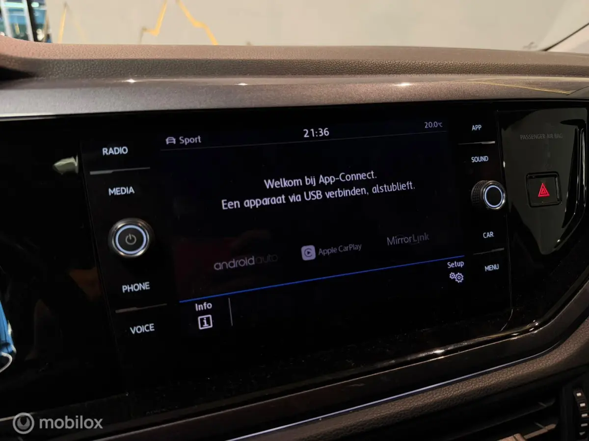 1.0 TSI Beats Panorama/Camera/ACC/Carplay