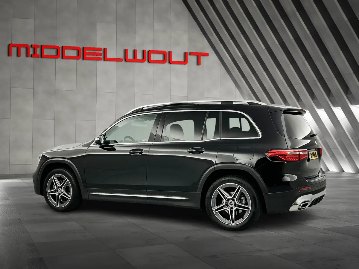 180 AMG Business Solution Pano-dak/Dodehoek/Carplay/19'LMV