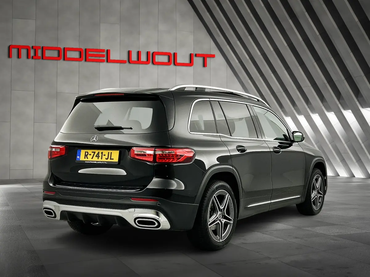 180 AMG Business Solution Pano-dak/Dodehoek/Carplay/19'LMV