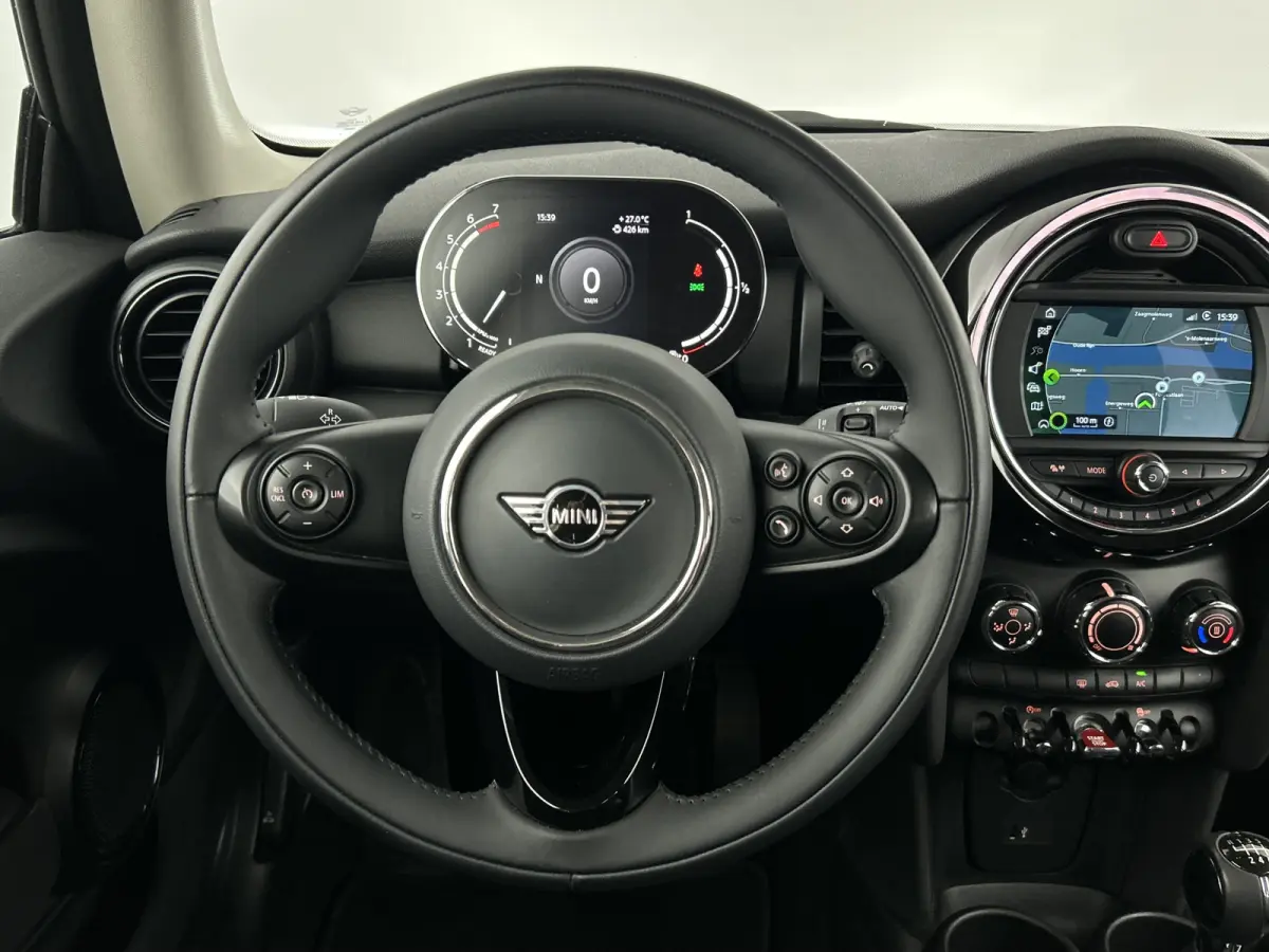 1.5 Classic Facelift Digital Cockpit/Carplay/Navi/Keyless entry/Park.sens