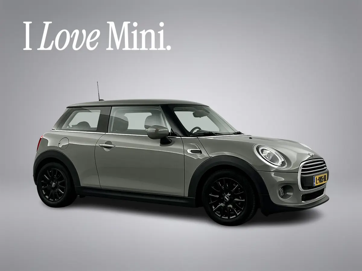 1.5 Classic Facelift Digital Cockpit/Carplay/Navi/Keyless entry/Park.sens