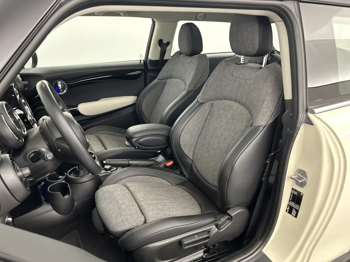 1.5 136 PK Aut. Heddon Street Ed. Pano-dak/Sportstoelen/Carplay