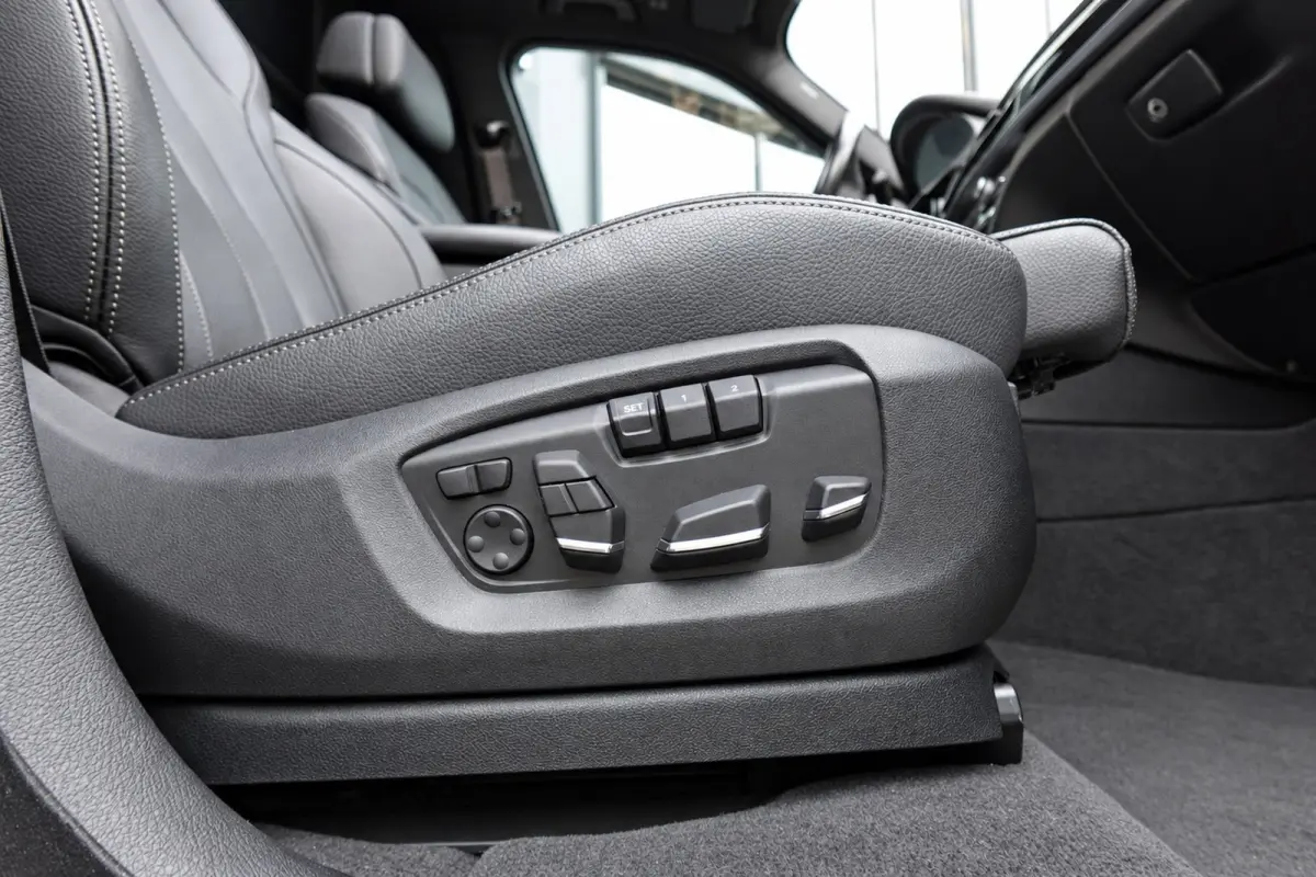 XDRIVE40D PANO H&K CAM MEMORY HUD VOL'