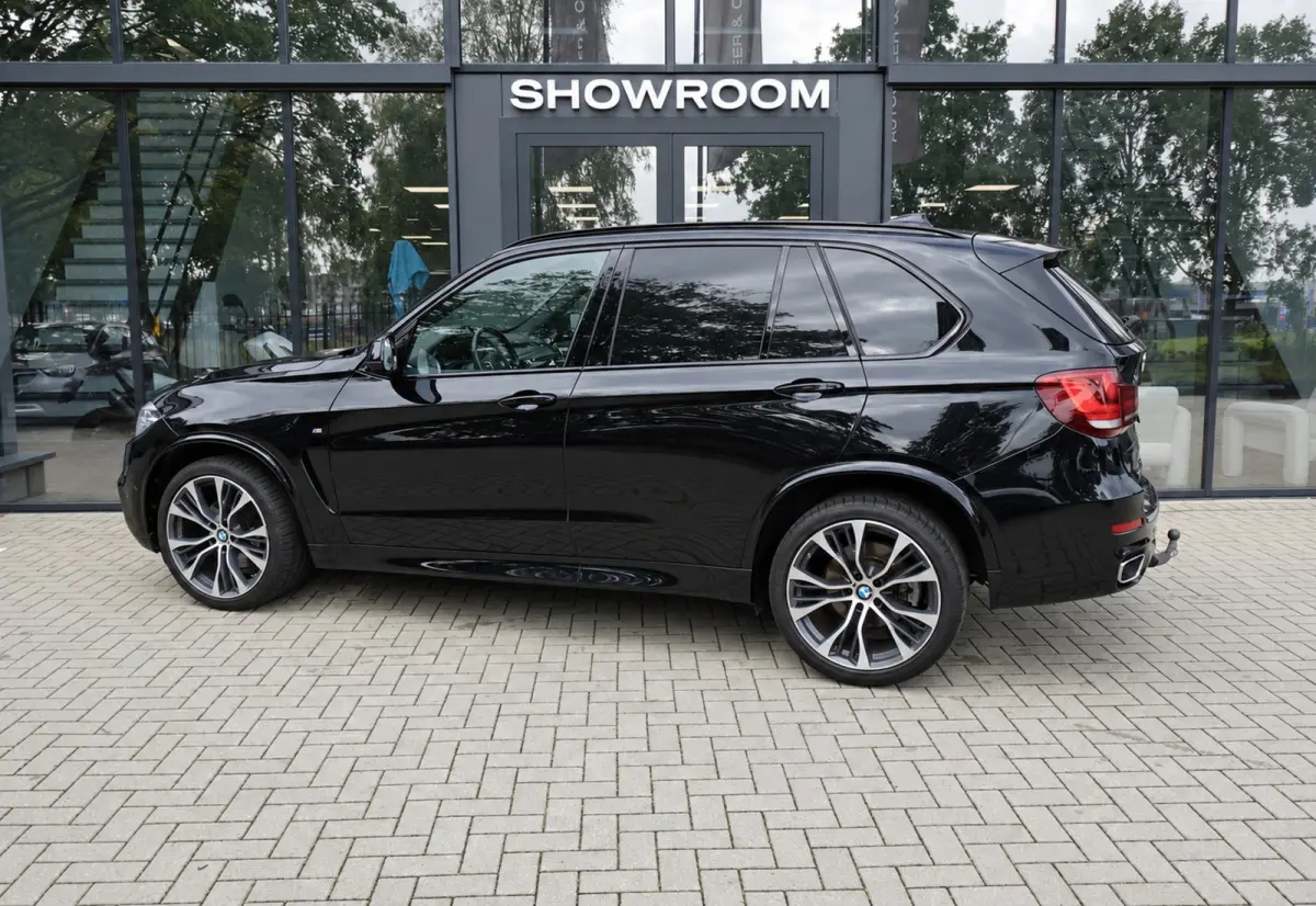 XDRIVE40D PANO H&K CAM MEMORY HUD VOL'