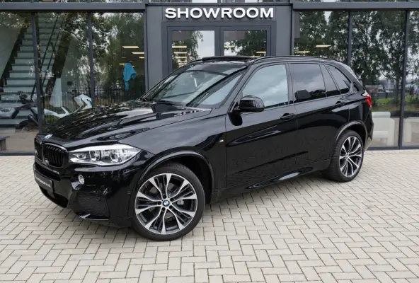 XDRIVE40D PANO H&K CAM MEMORY HUD VOL'