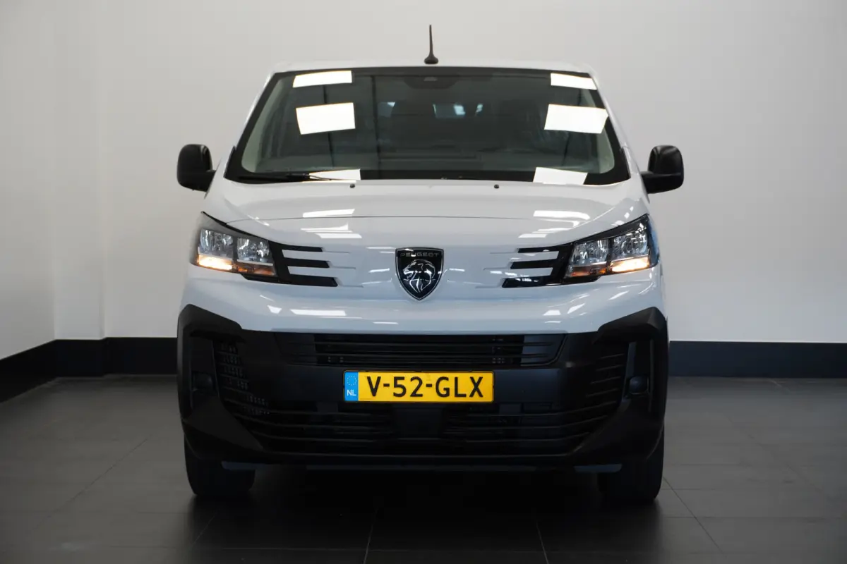 1.5 BlueHDi 120PK L2 EURO 6 - Airco - Cruise - PDC - €21.950,- Excl.