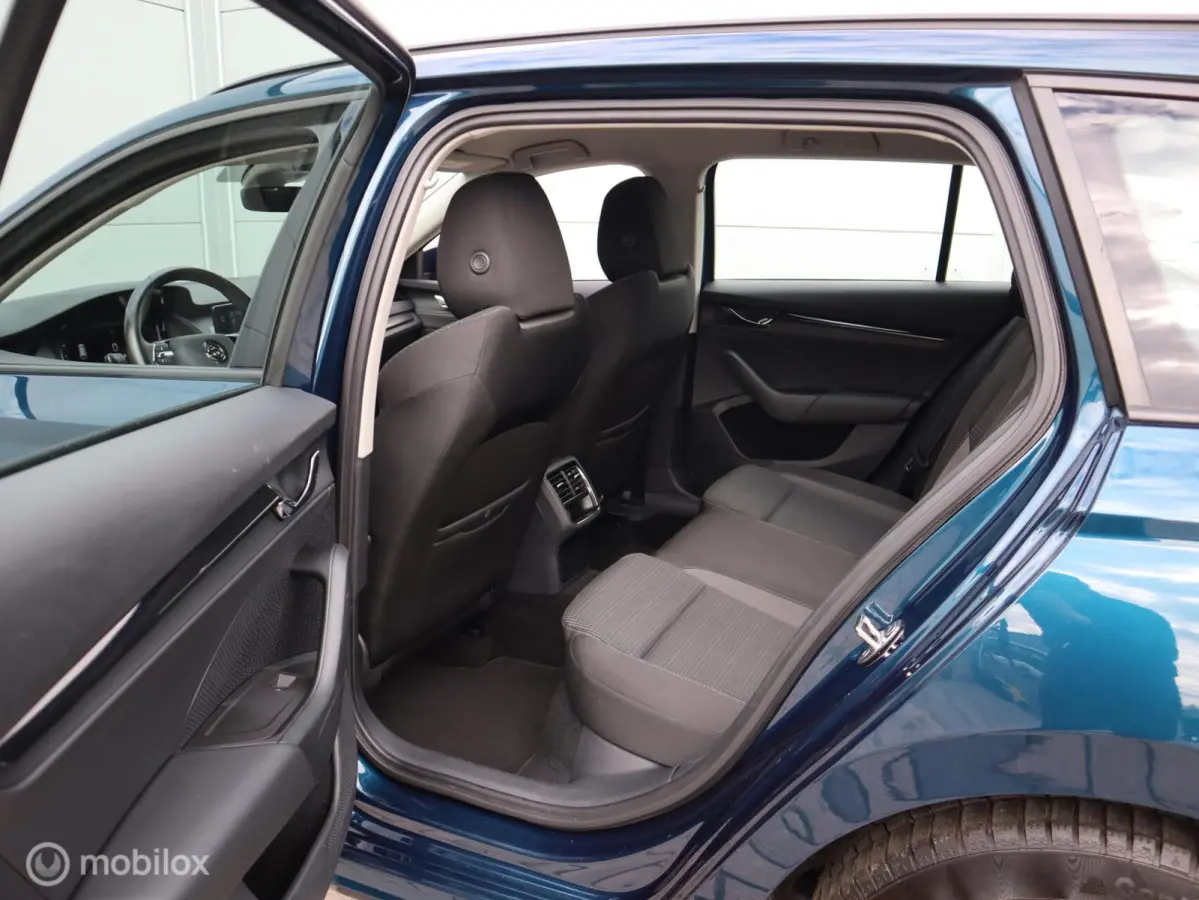 1.0 e-TSI ACC Trekhaak Parkeersensoren