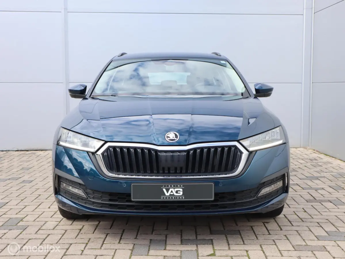 1.0 e-TSI ACC Trekhaak Parkeersensoren