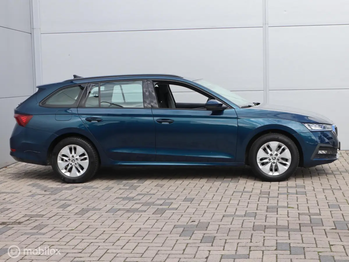 1.0 e-TSI ACC Trekhaak Parkeersensoren