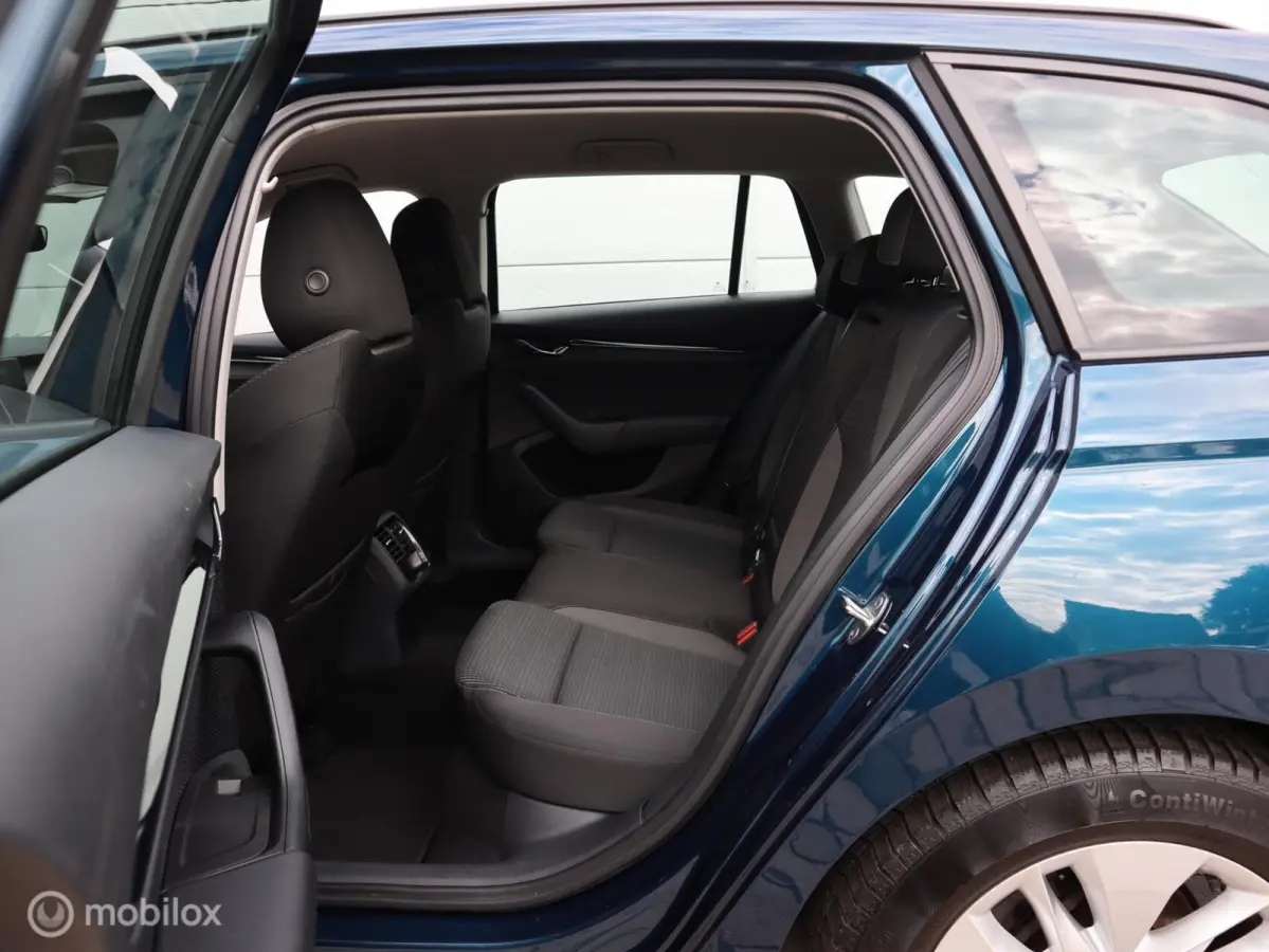 1.0 e-TSI ACC Trekhaak Parkeersensoren
