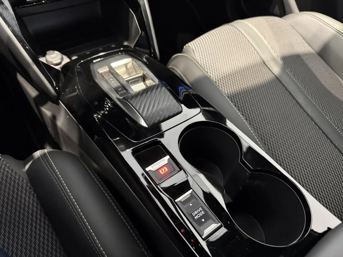 1.2 Hybrid 110 e-DCS6 GT CARPLAY - CAMERA - SNEL LEVERBAAR