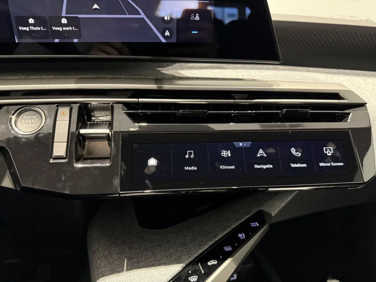 1.6 Plug-in Hybrid 195 Allure 7p l 360 Camera | Adaptieve cruise control | Lendensteun | Apple Carplay/Android Auto l DIRECT LEVERBAAR!!!