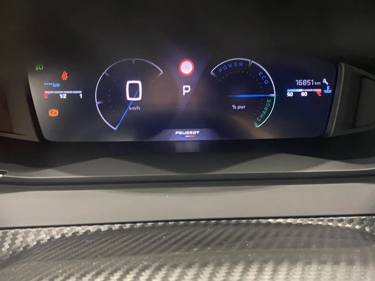 1.2 Hybrid 110 e-DCS6 Allure | AUTOMAAT | CARPLAY AlNDRIOD AUTO | PDC | CLIMATE | 16 DKM |