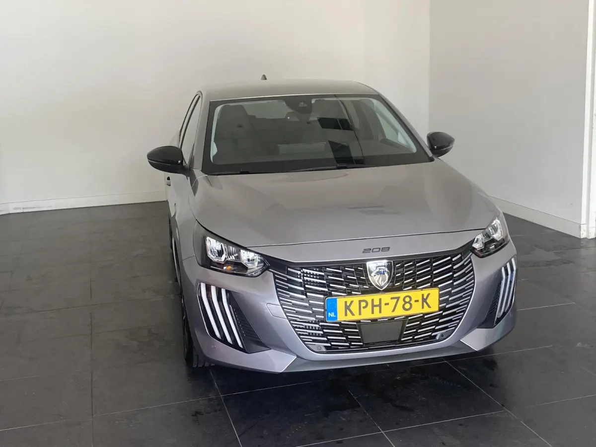 1.2 Hybrid 110 e-DCS6 Allure | AUTOMAAT | CARPLAY AlNDRIOD AUTO | PDC | CLIMATE | 16 DKM |