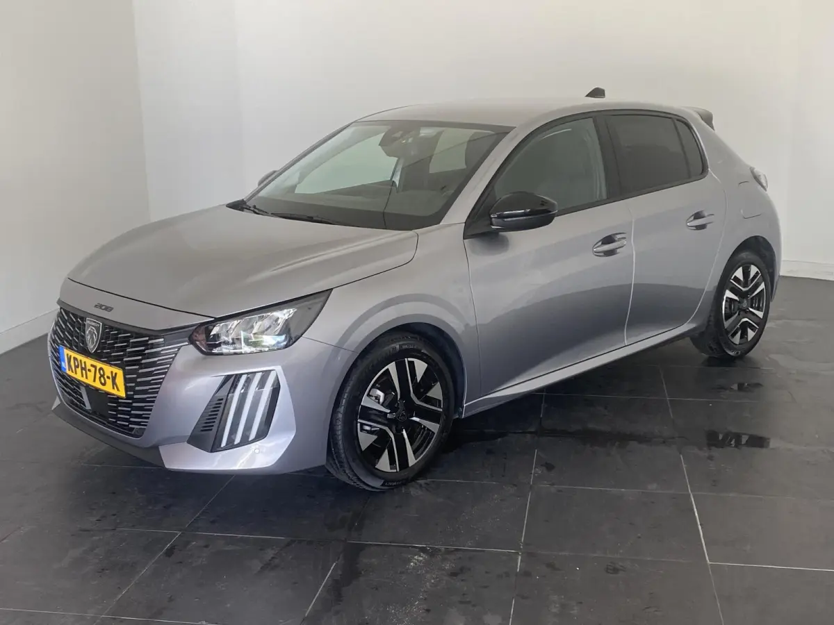 1.2 Hybrid 110 e-DCS6 Allure | AUTOMAAT | CARPLAY AlNDRIOD AUTO | PDC | CLIMATE | 16 DKM |