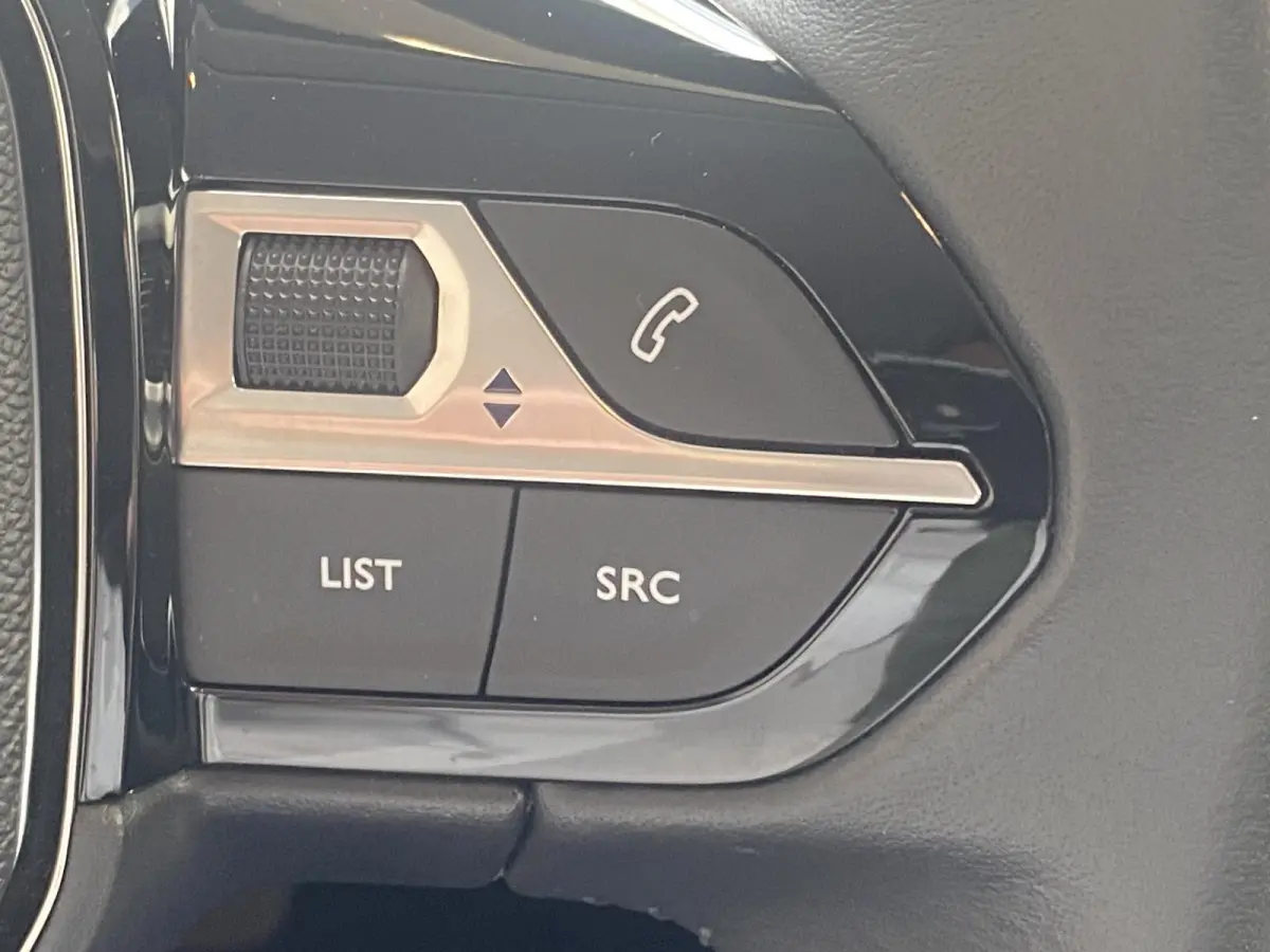 1.2 Hybrid 110 e-DCS6 Allure | AUTOMAAT | CARPLAY AlNDRIOD AUTO | PDC | CLIMATE | 16 DKM |