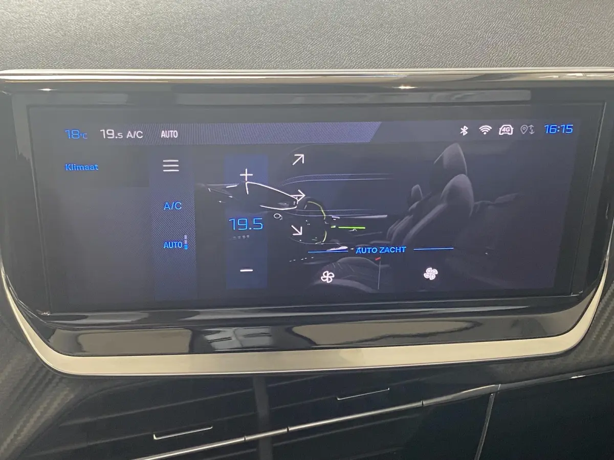 1.2 Hybrid 110 e-DCS6 Allure | AUTOMAAT | CARPLAY AlNDRIOD AUTO | PDC | CLIMATE | 16 DKM |