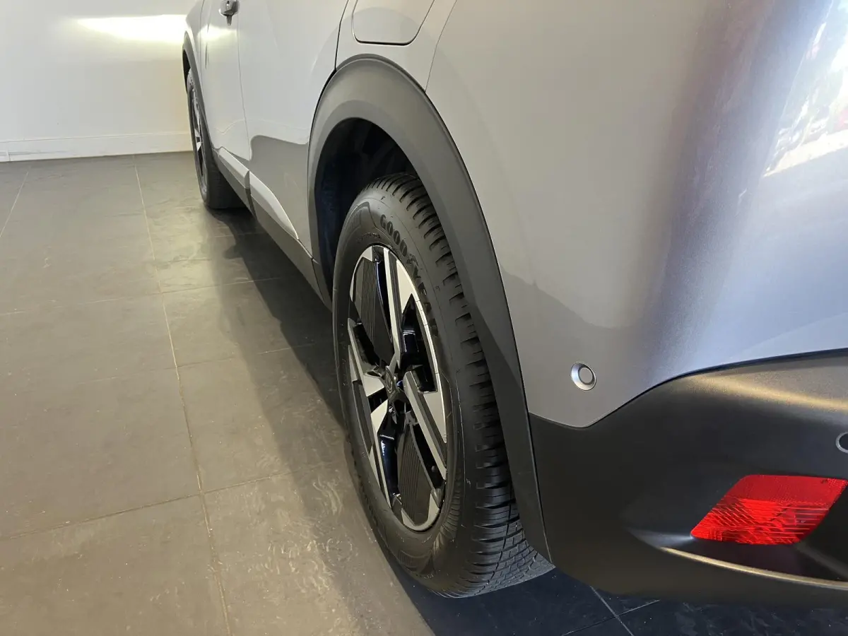 1.2 Hybrid 136 GT l Navi l Parkeersensoren l Camera l Apple carplay & Android auto l BINNENKORT OP VOORRAAD!!