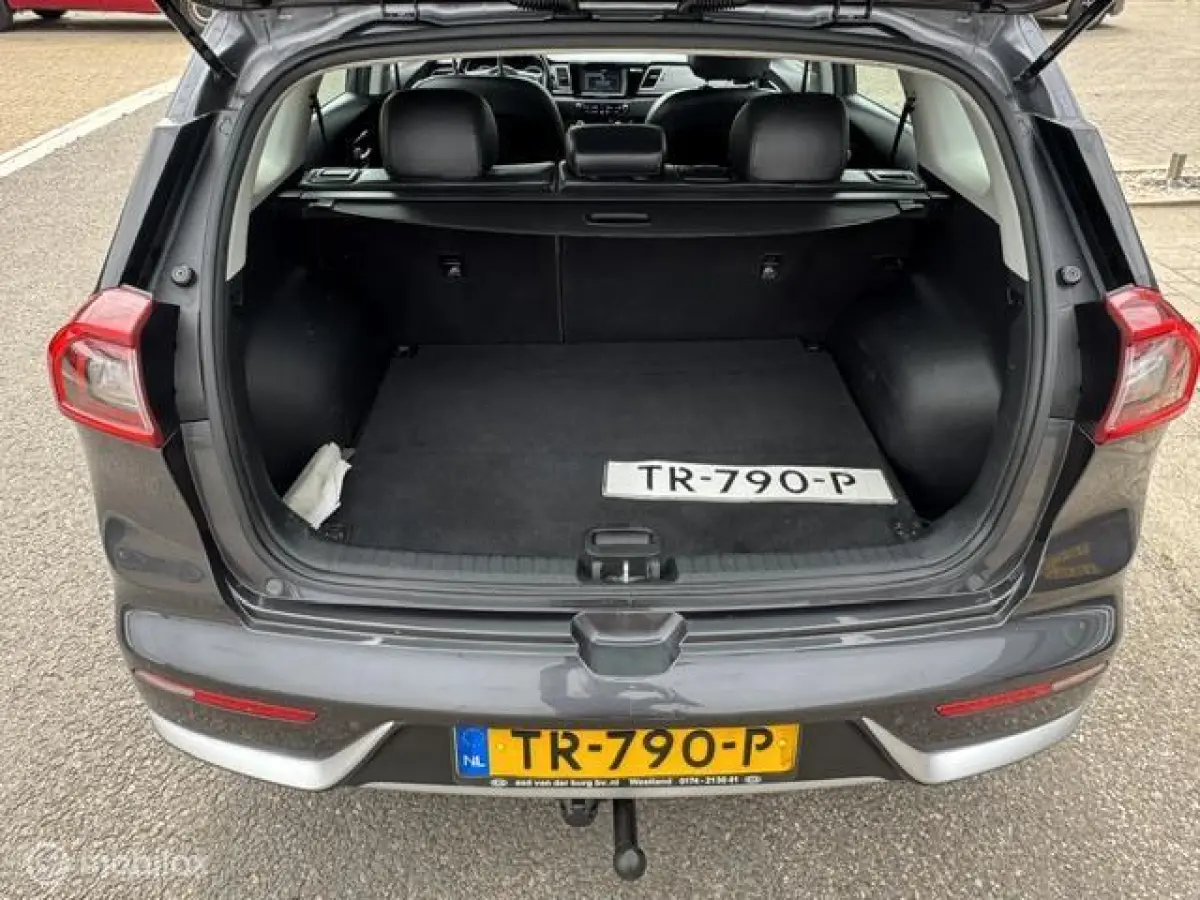 1.6 GDi Hybrid DynamicLine , Trekhaak , Navigatie & Camera achter , Parkeerhulp Achter, Led verlichting , Fabrieks garantie