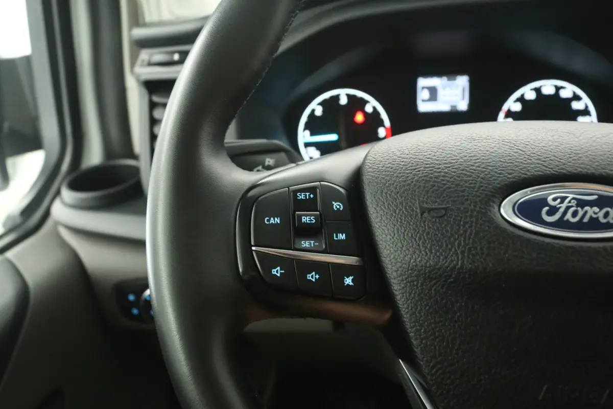 2.0 TDCI L2H1 | DC | 6 Zits | Airco | Cruise | Parkeersensoren