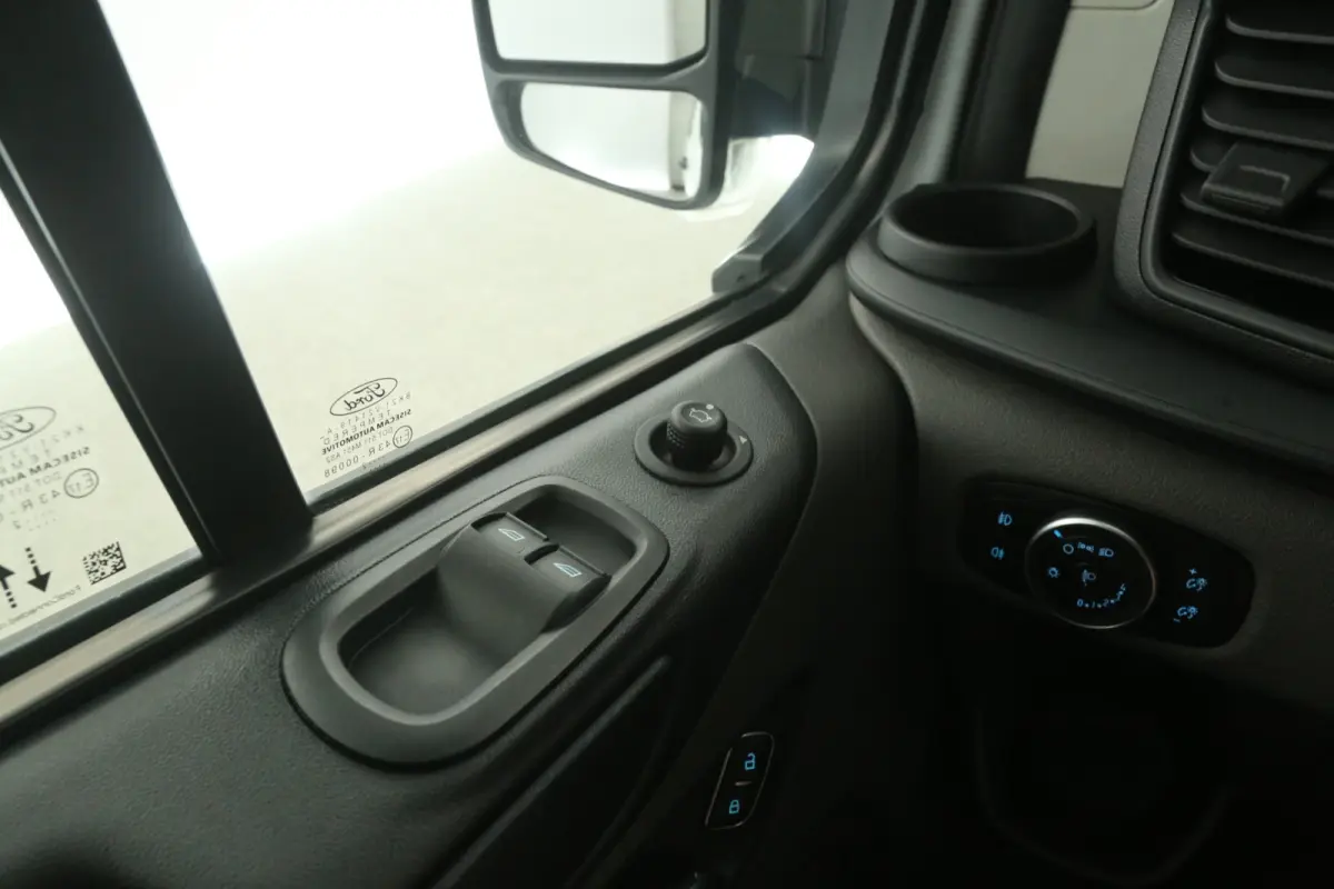 2.0 TDCI L2H1 | DC | 6 Zits | Airco | Cruise | Parkeersensoren