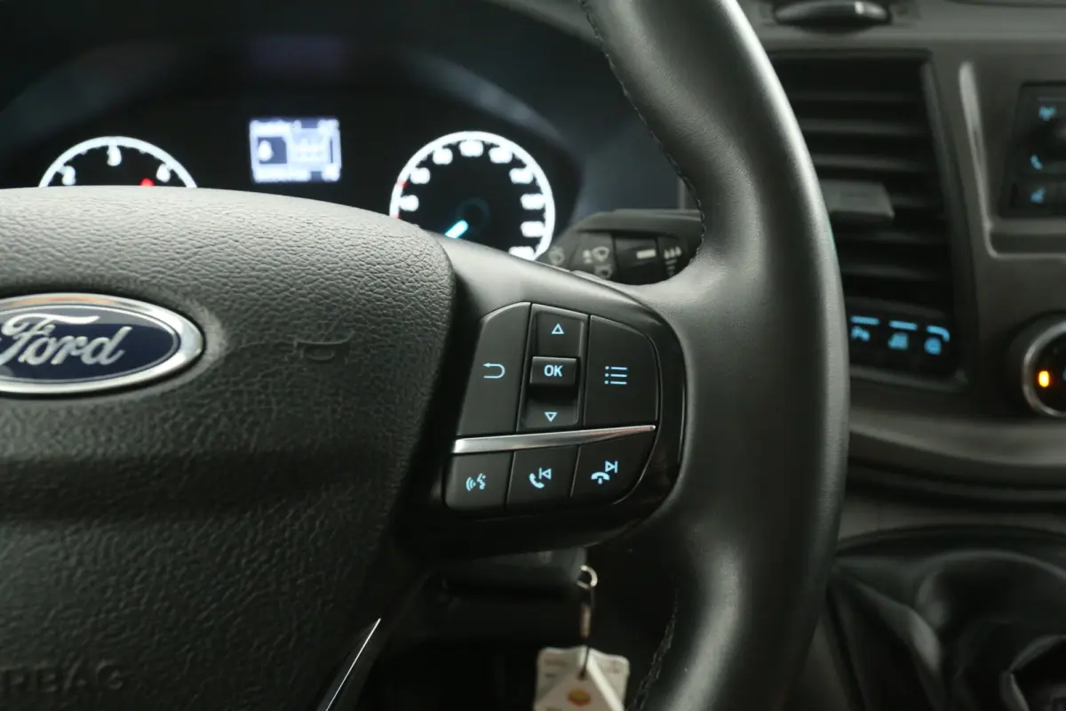 2.0 TDCI L2H1 | DC | 6 Zits | Airco | Cruise | Parkeersensoren