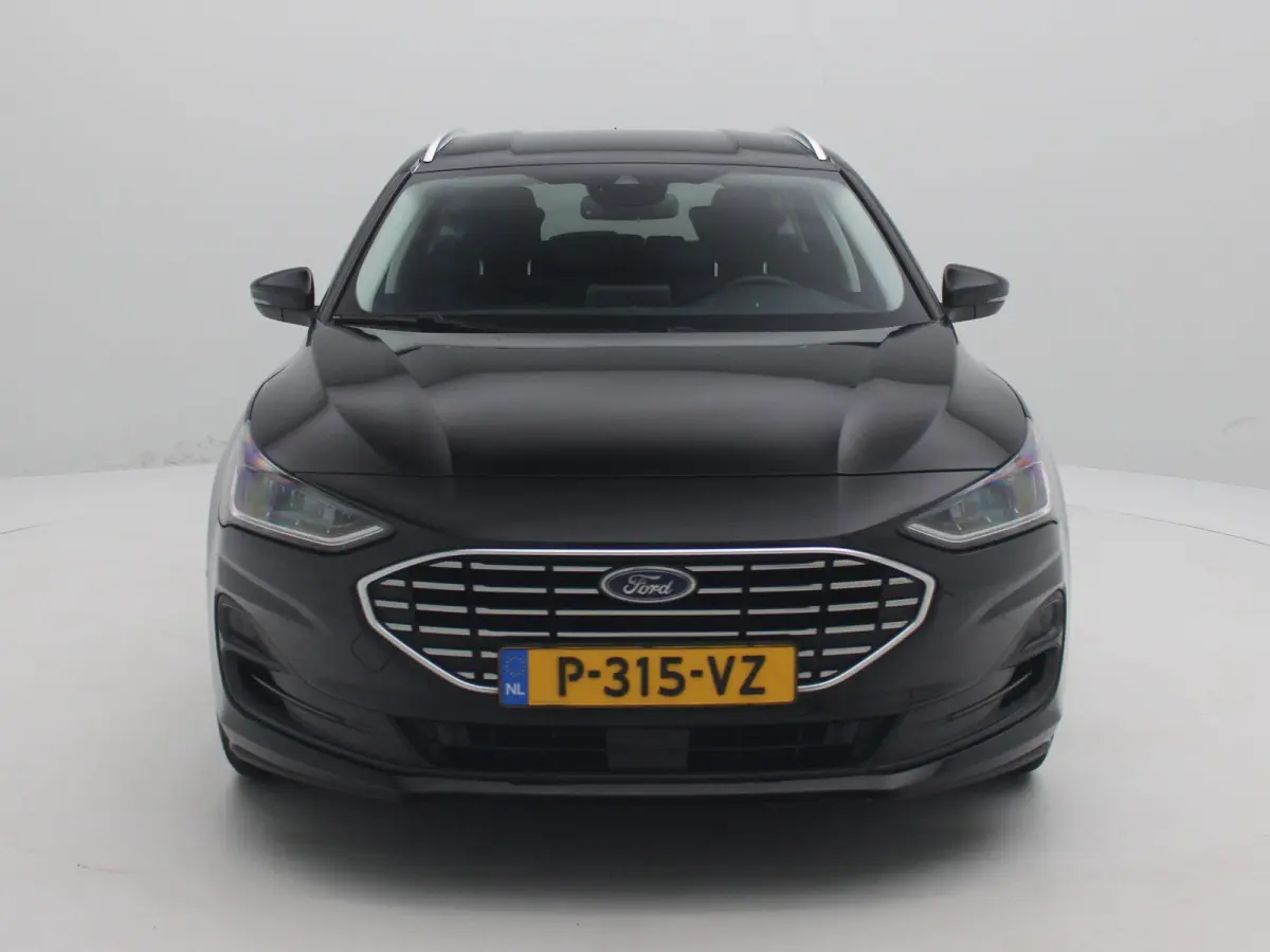 1.0 EcoBoost Hybrid Titanium Style | Apple Carplay/Android Auto | Winter Pakket | Camera | Led Verlichting | Cruise Control |