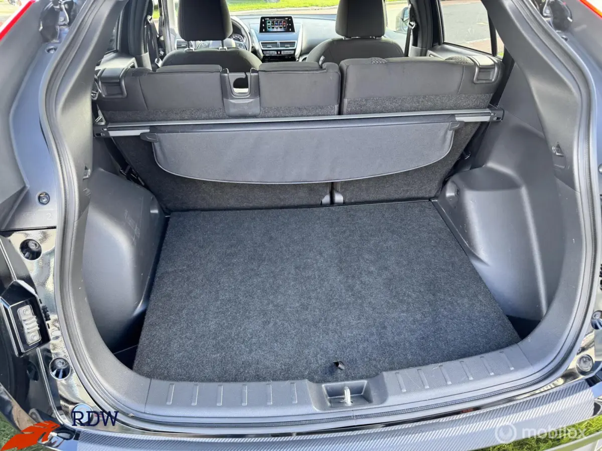 1.5 DI-T Black Edit. CARPLAY TREKHAAK