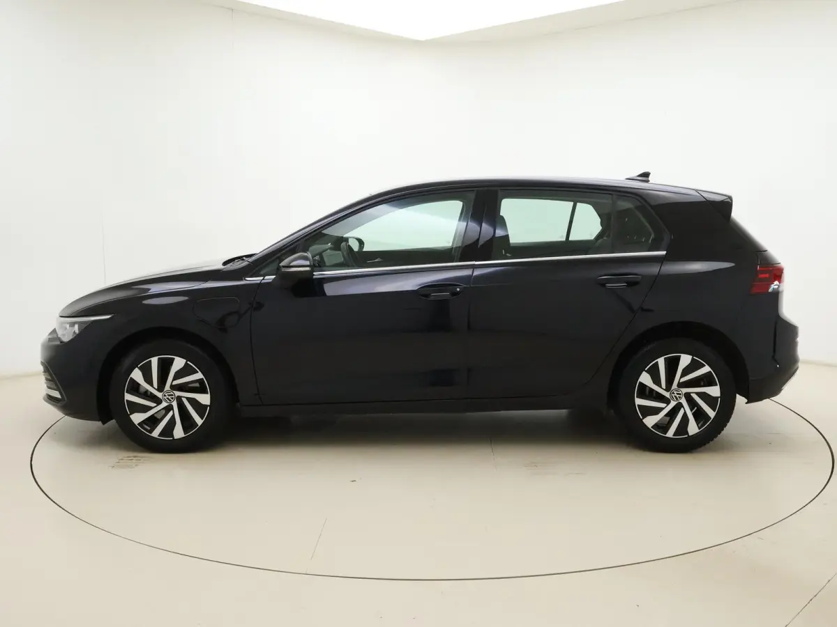 1.4 eHybrid Style | Apple Carplay / Android Auto | Alcantara Bekleding | Ergo Comfort Stoel |