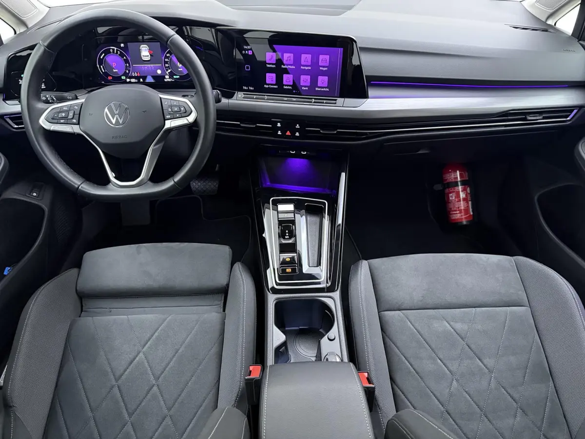 1.4 eHybrid Style | Apple Carplay / Android Auto | Alcantara Bekleding | Ergo Comfort Stoel |