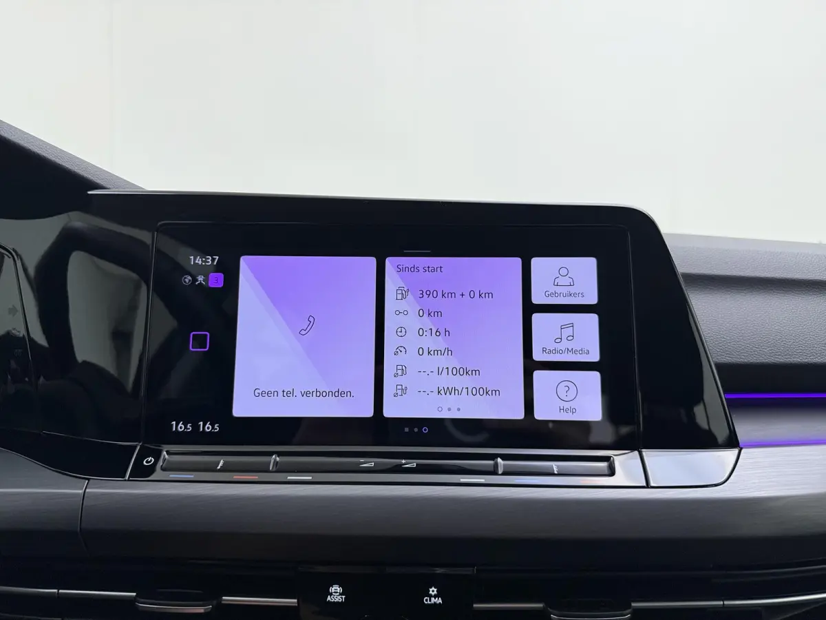 1.4 eHybrid Style | Apple Carplay / Android Auto | Alcantara Bekleding | Ergo Comfort Stoel |
