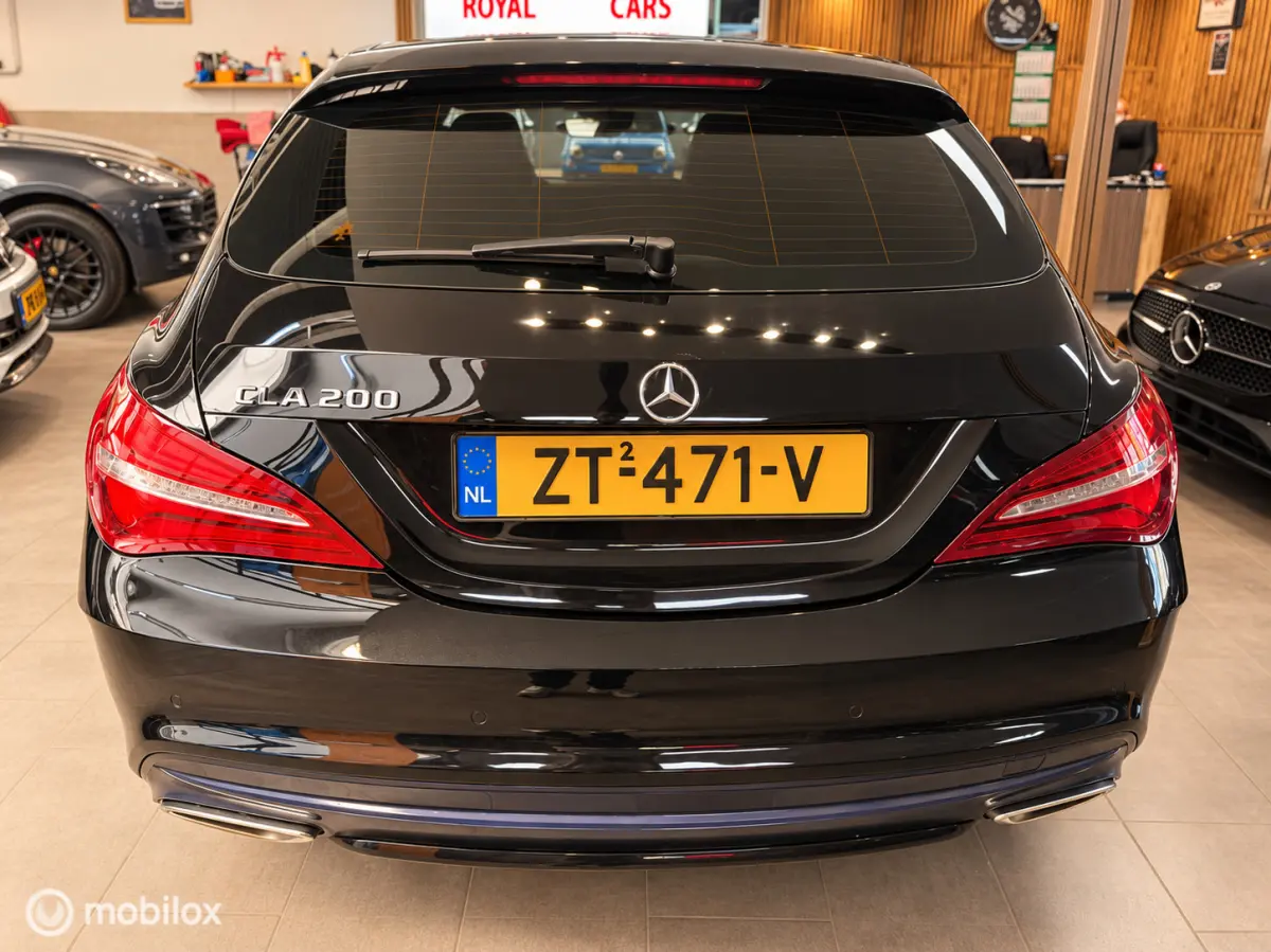 200 Prestige| Amg Line