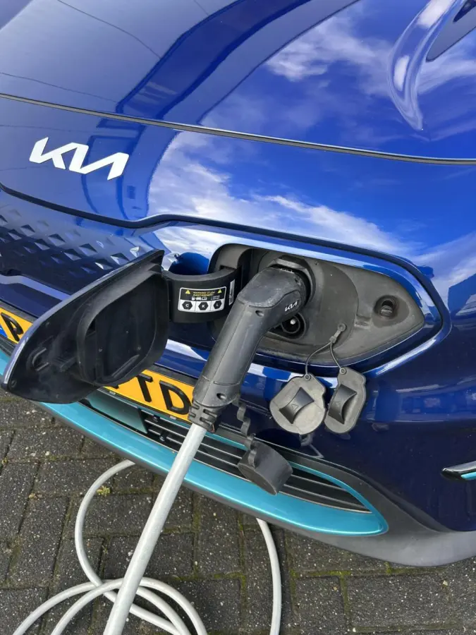 DynamicLine 64 kWh SOH 100% I ORG.NL + NAP + DEALER O.H.
