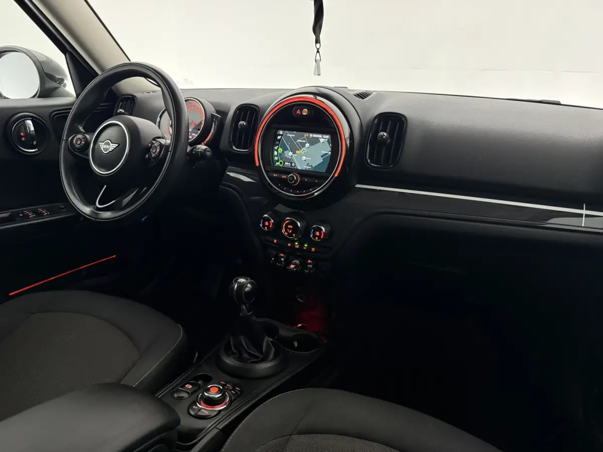1.5 Cooper | Sfeer | Carplay | Cruise | Navi | LED | Parkeersens. | NAP