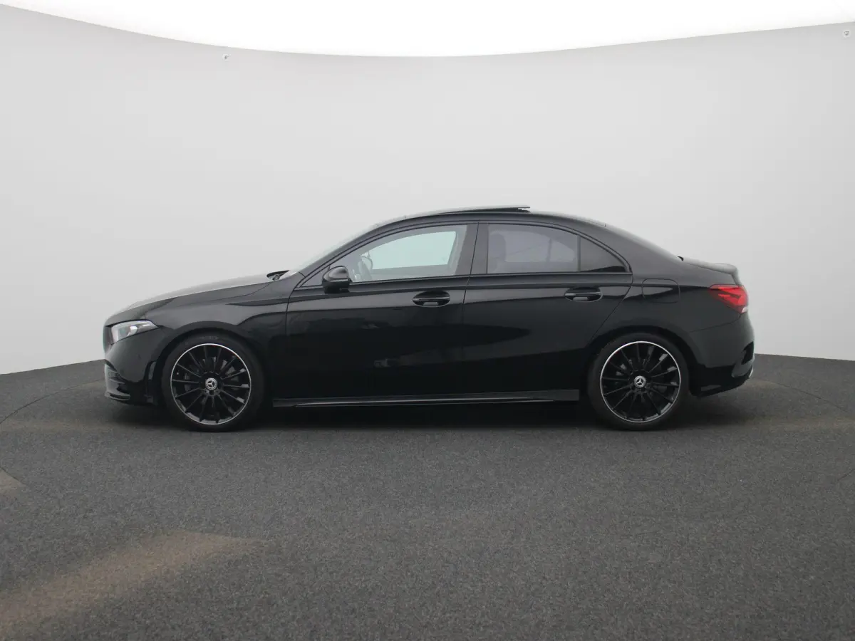 250 AMG Line | Automaat | Panoramadak | Apple CarPlay / Android Auto | Virtual Cockpit | Climate Control | Sfeer verlichting | Leder | DAB | Navigatie | Bluetooth | Camera | Stoel verwarming