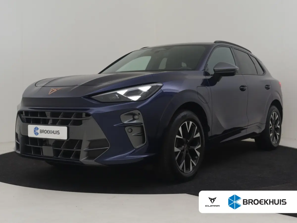 1.5 TSI e-Hybrid Business | Head-up display | 360gr Camera | Elektr. Stoel incl Memory l Keyless | Full-LED | Parkeer asistent | Stoel/stuurverwarming | Chassis control adapt | Cruise contro