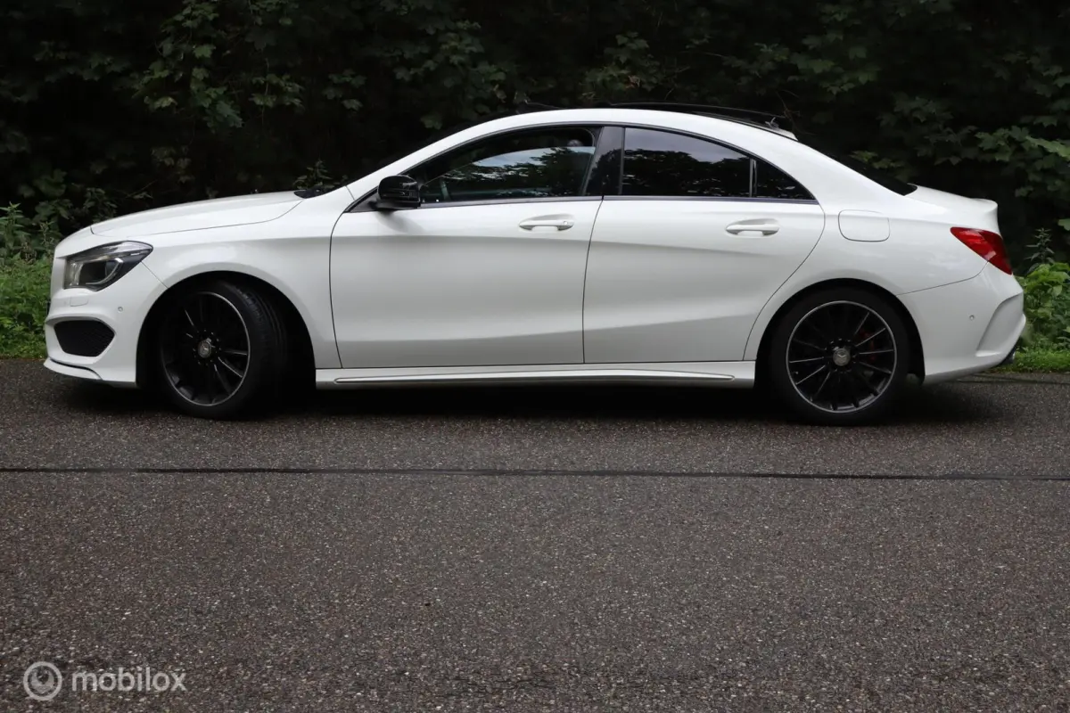 180 Ambition AMG-Line | Pano | Sfeer |