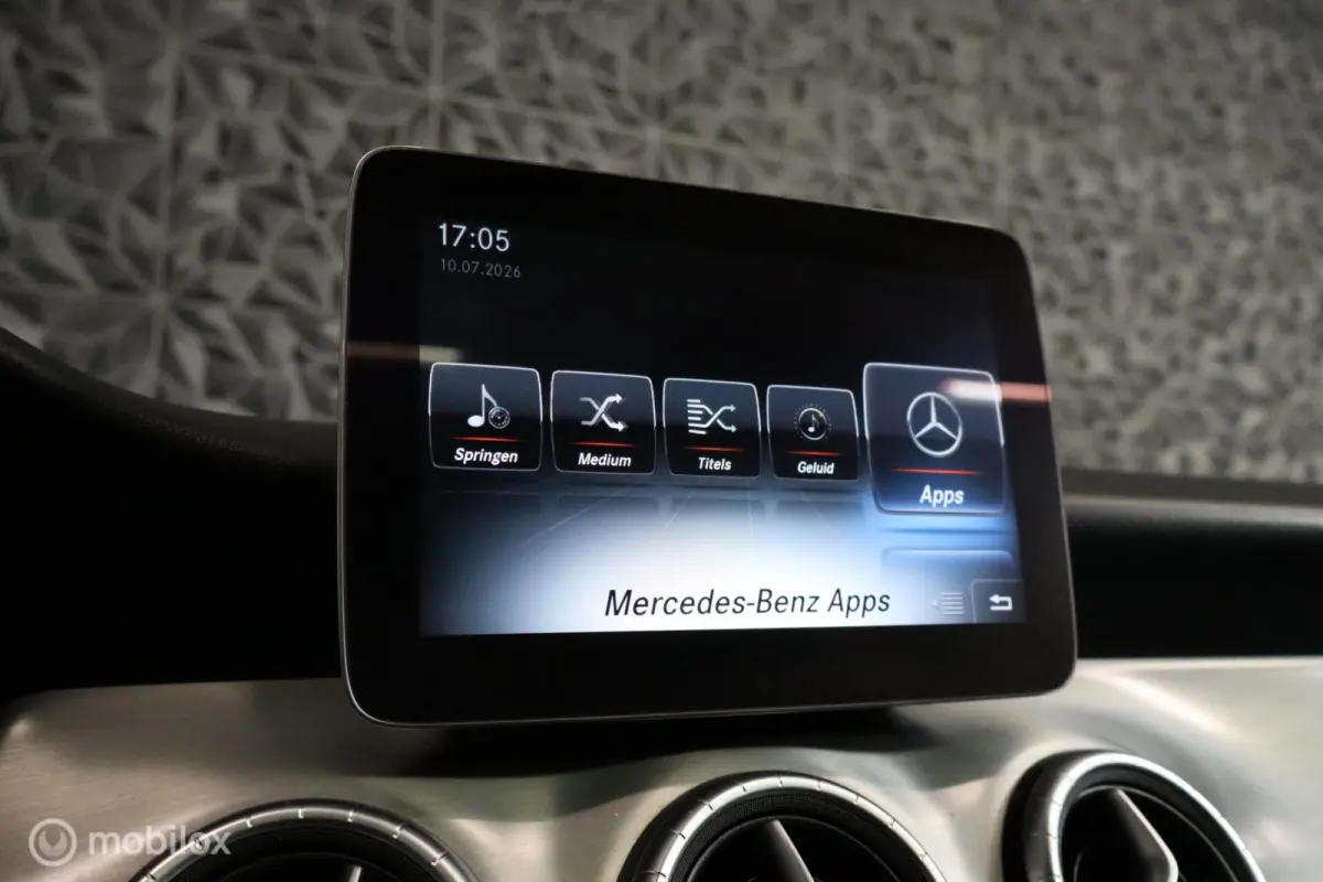 180 Ambition AMG-Line | Pano | Sfeer |