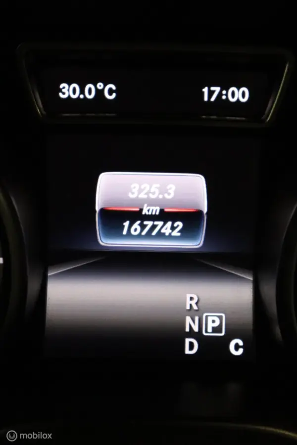 180 Ambition AMG-Line | Pano | Sfeer |