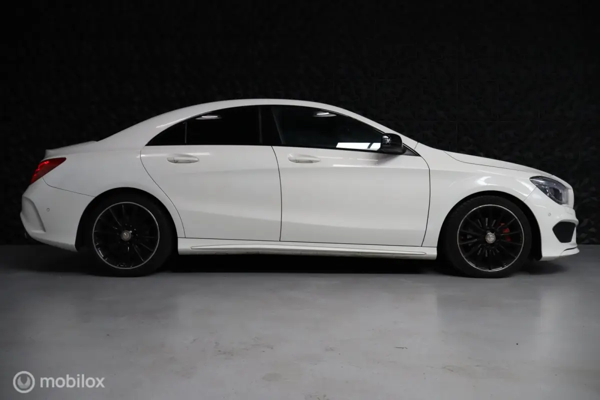 180 Ambition AMG-Line | Pano | Sfeer |