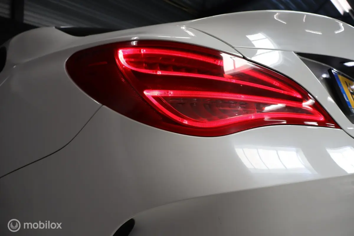 180 Ambition AMG-Line | Pano | Sfeer |