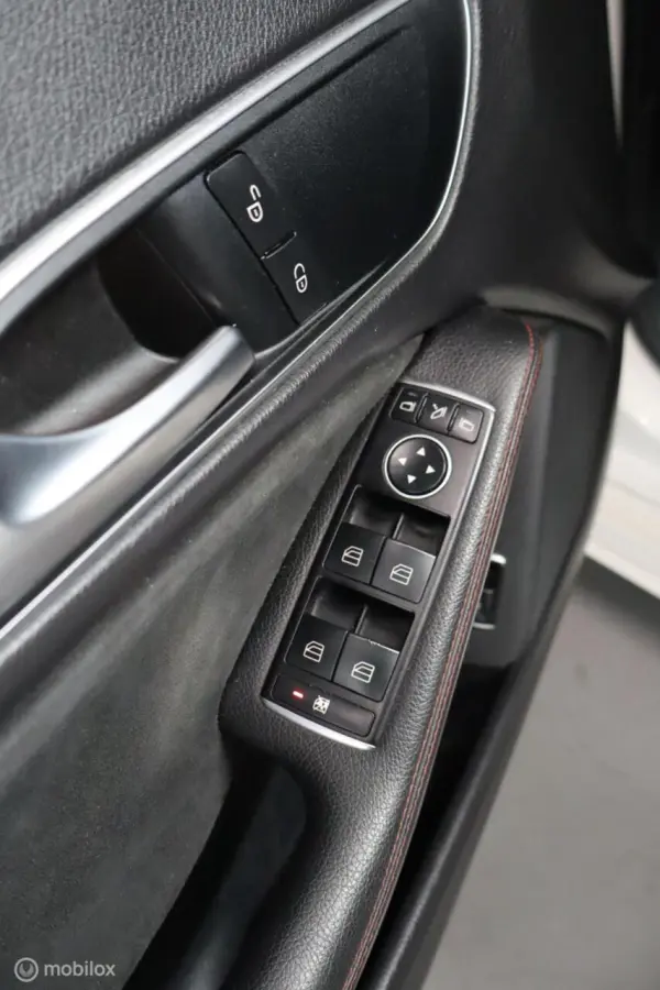180 Ambition AMG-Line | Pano | Sfeer |