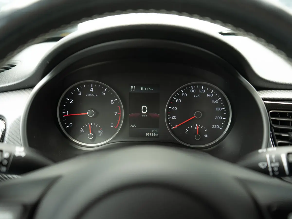 1.0 T-GDi MHEV GT-Line | Navi | PDC | Clima | Stoel en stuurverwarming | Achteruitrijcamera |