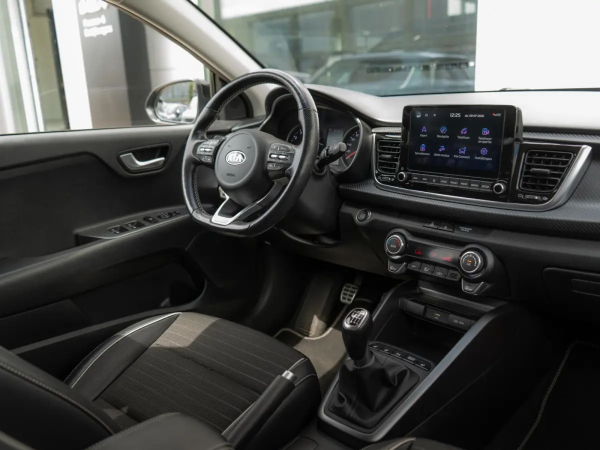 1.0 T-GDi MHEV GT-Line | Navi | PDC | Clima | Stoel en stuurverwarming | Achteruitrijcamera |